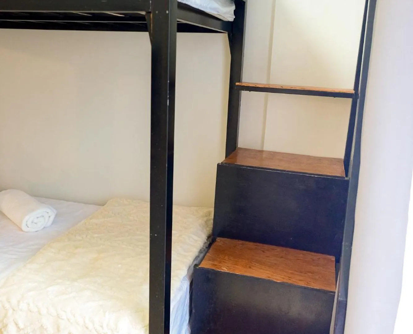 Bunk And Brew- Condo In The Heart Of The City Davao City 아파트호텔